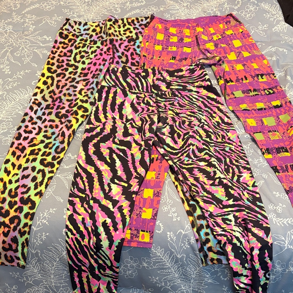 Vibrant Animal Print Leggings Set